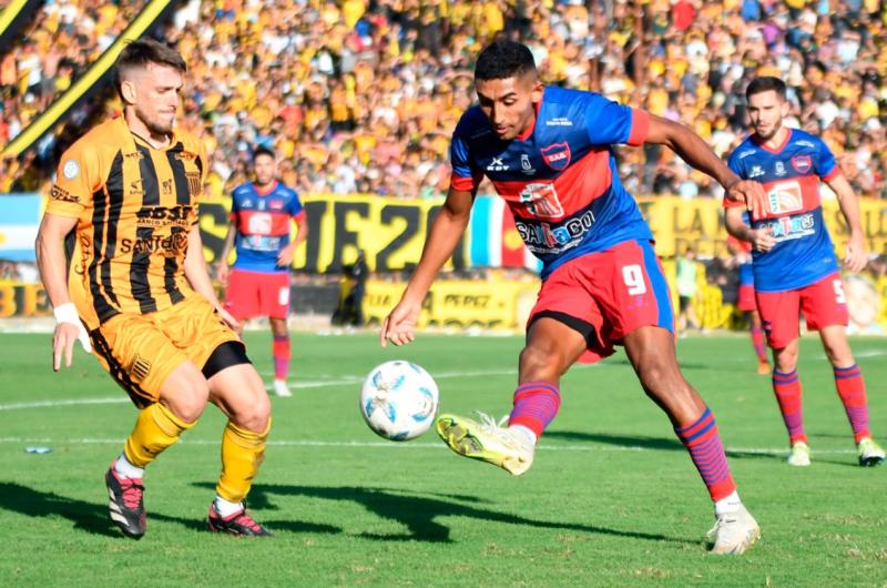 OPORTUNIDAD Tras un largo tiempo Güemes y Mitre podrían volver a enfrentarse en la Primera Nacional