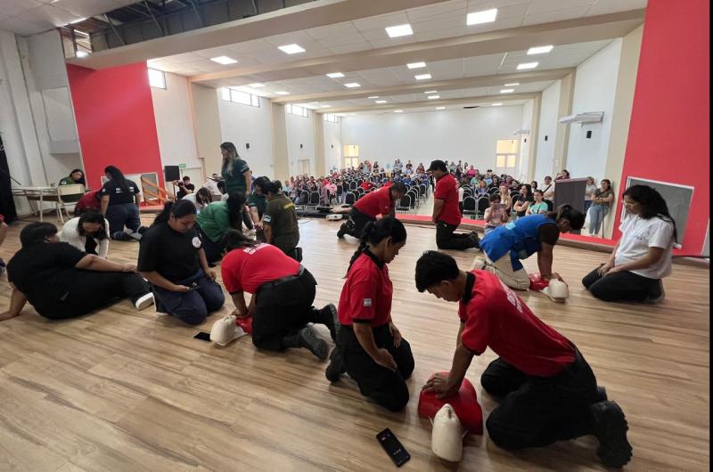 Una intensa jornada de capacitacioacuten promovioacute el Hospital Zonal de Quimi