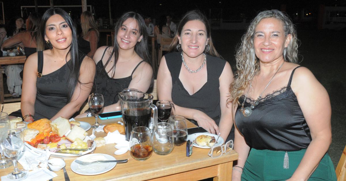 LOS CONTADORES CELEBRARON SU DIacuteA