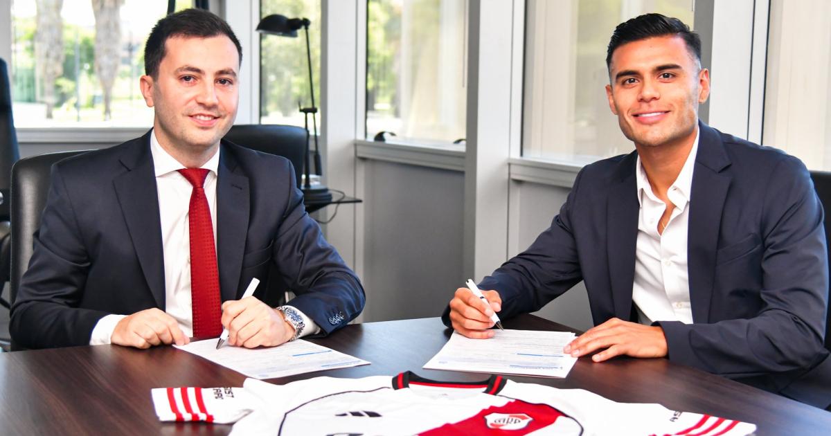 Fausto Vera puso la firma y ya es jugador de River