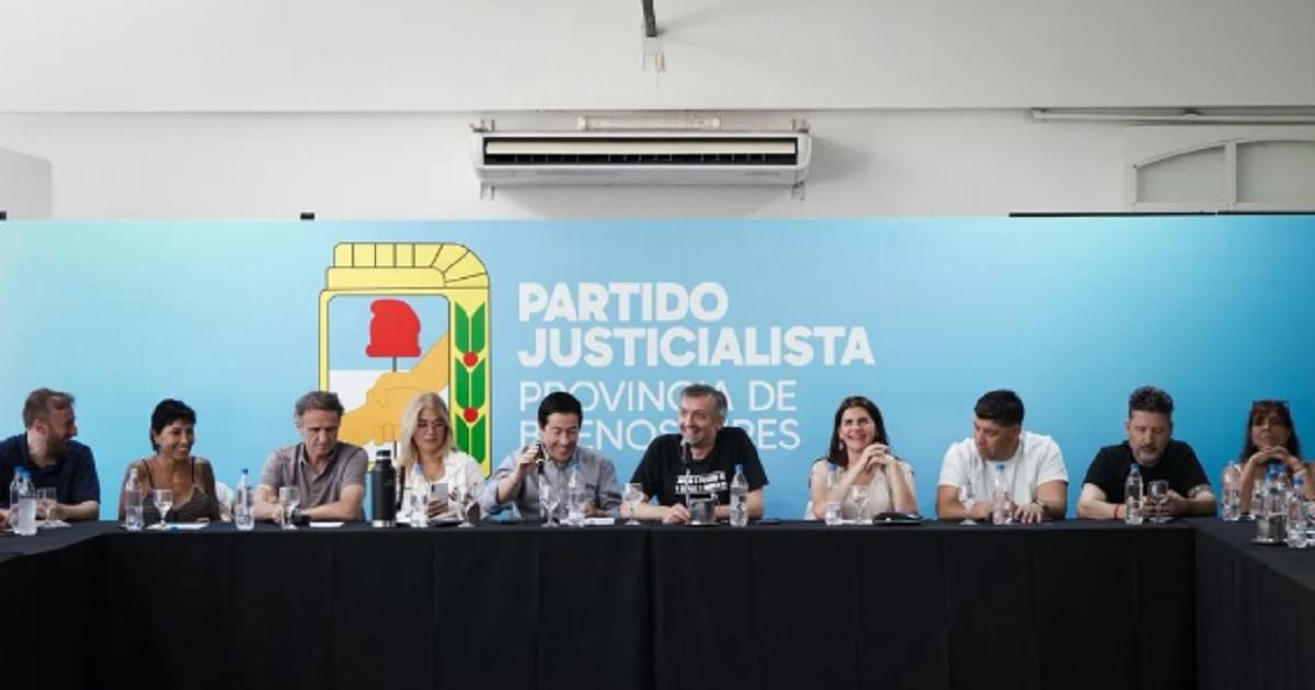El PJ bonaerense convocoacute a elecciones internas y se abre el debate sobre la continuidad de Maacuteximo Kirchner