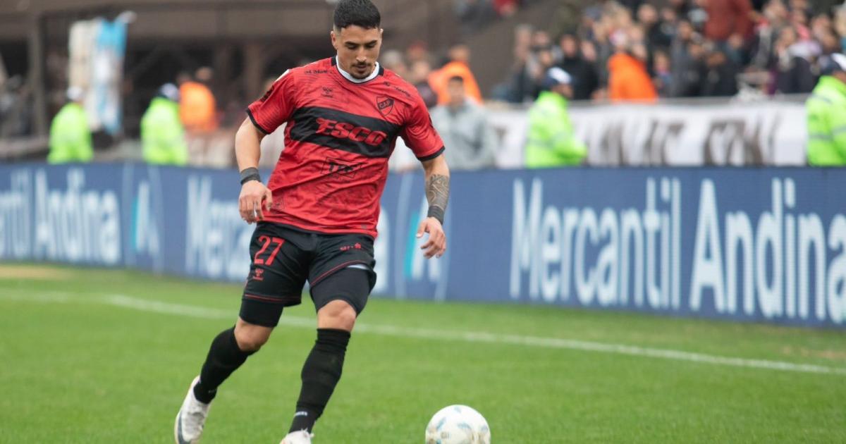 Central Coacuterdoba a un paso de cerrar a su primer refuerzo