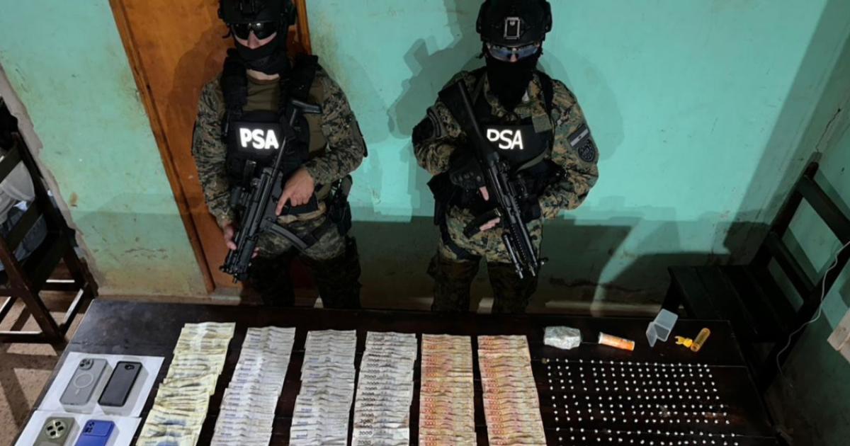 Detienen a un sujeto con maacutes de un kilo de Pedra la droga que convierte a los adictos en zombies