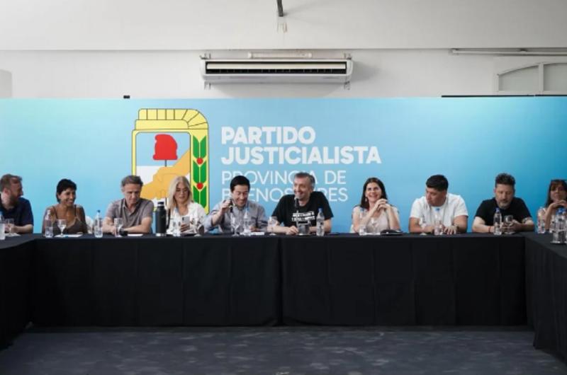 El PJ bonaerense convocoacute a elecciones internas y se abre el debate sobre la continuidad de Maacuteximo Kirchner