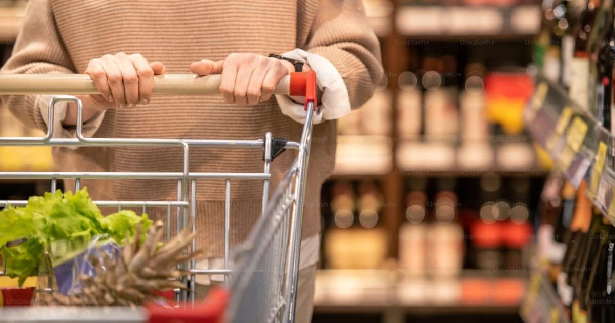 El consumo en supermercados mostroacute una baja significativa en noviembre