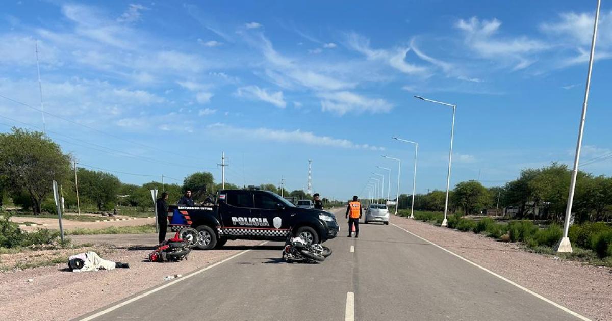 Finde negro- fallecioacute un anciano en terrible encontronazo frontal de dos motocicletas en La Invernada Norte