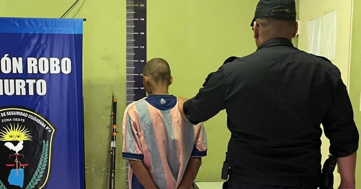 Halloacute a ex con amigo y lo chocoacute a ella le bajoacute los dientes