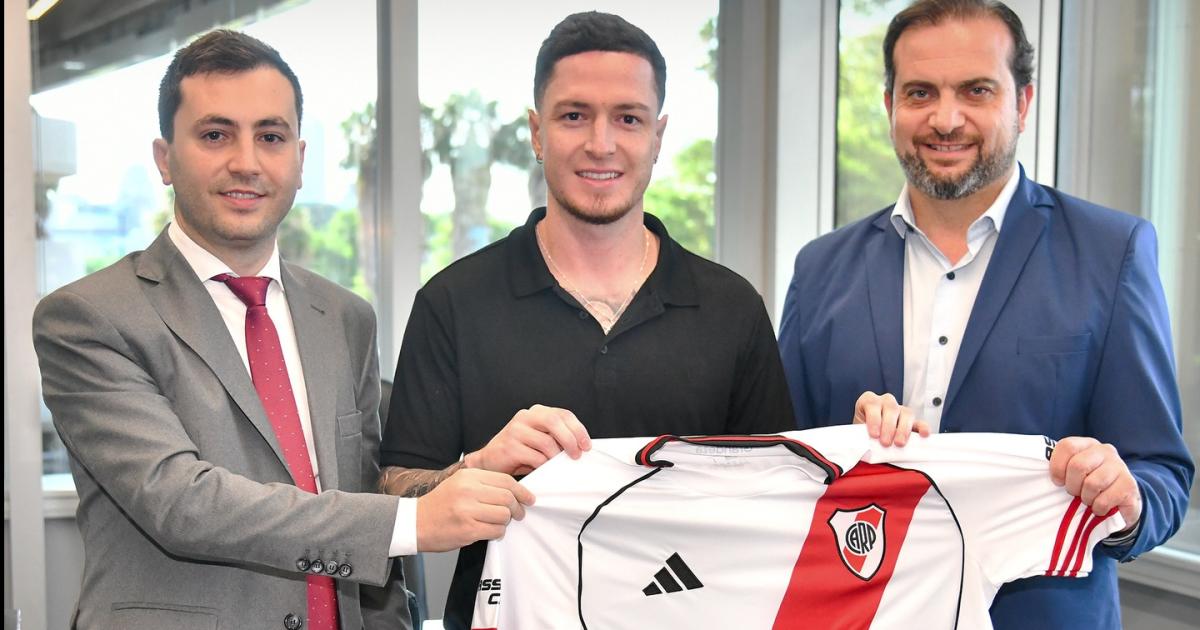 Aniacutebal Moreno ya es de River que tambieacuten pretende a Mura y Romantildea