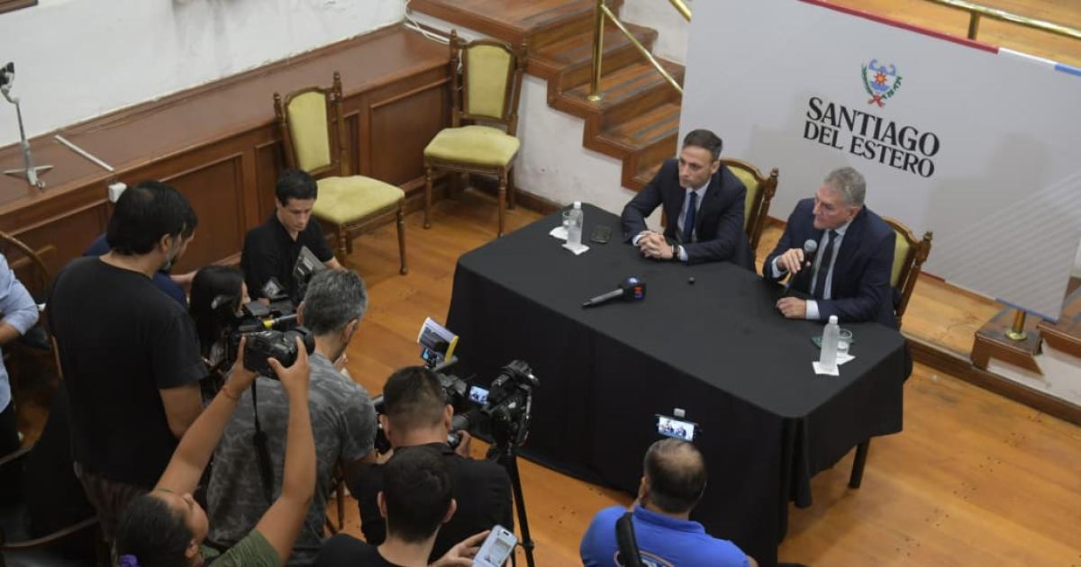 El Gobierno provincial anuncia 40-en-porciento- de descuento en facturas de luz para usuarios residenciales 