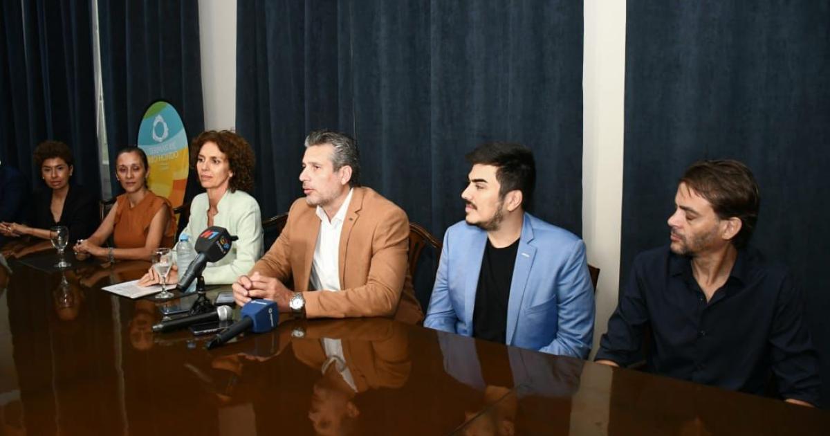 La Capital presentoacute las actividades recreativas deportivas y culturales para el mes de enero