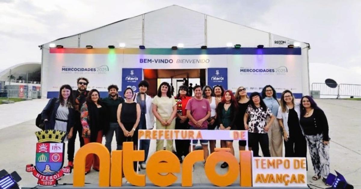 Santiago renueva compromiso con los derechos culturales