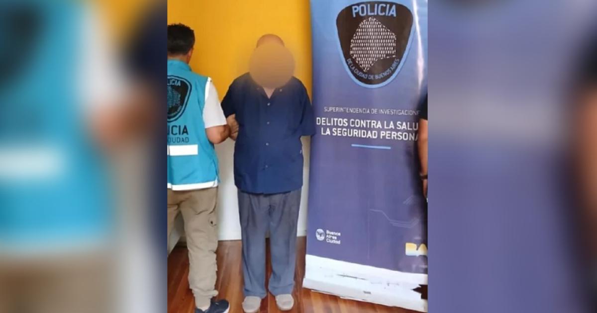 Violoacute la prisioacuten domiciliaria- un falso meacutedico continuaba atendiendo pacientes