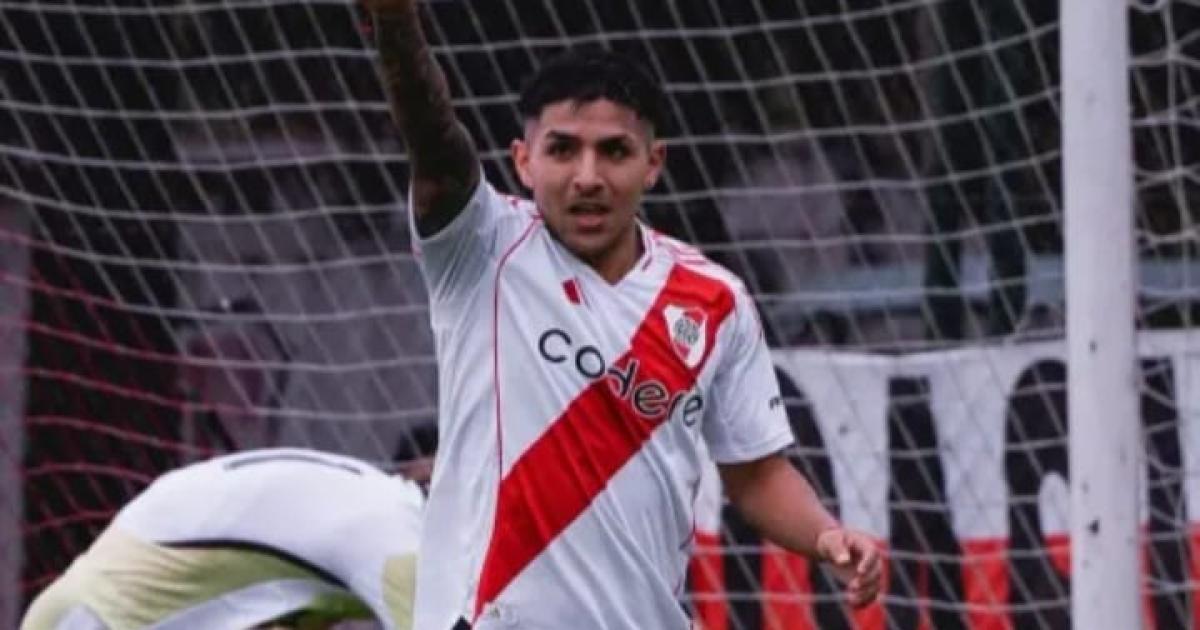 Un delantero de la Reserva de River seriacutea el segundo refuerzo del Ferroviario