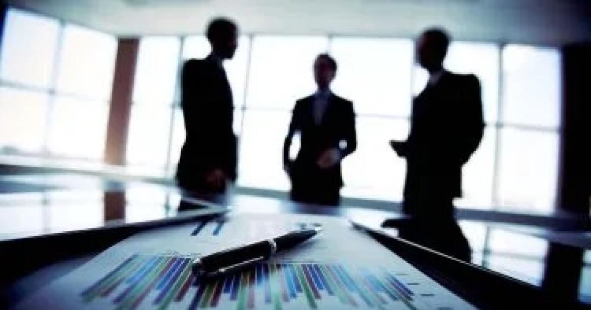 El rol de los empresarios de los trabajadores y los partidos poliacuteticos