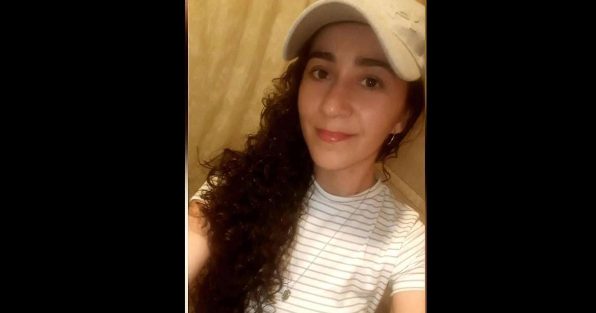 Conmocioacuten en la localidad El Barrialito por una joven que se matoacute en el nicho de su padre