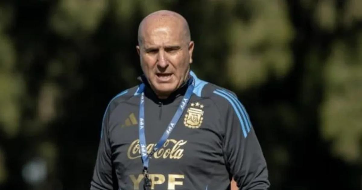 Quieacuten es Enrique Cesana el nuevo coordinador de selecciones nacionales juveniles 