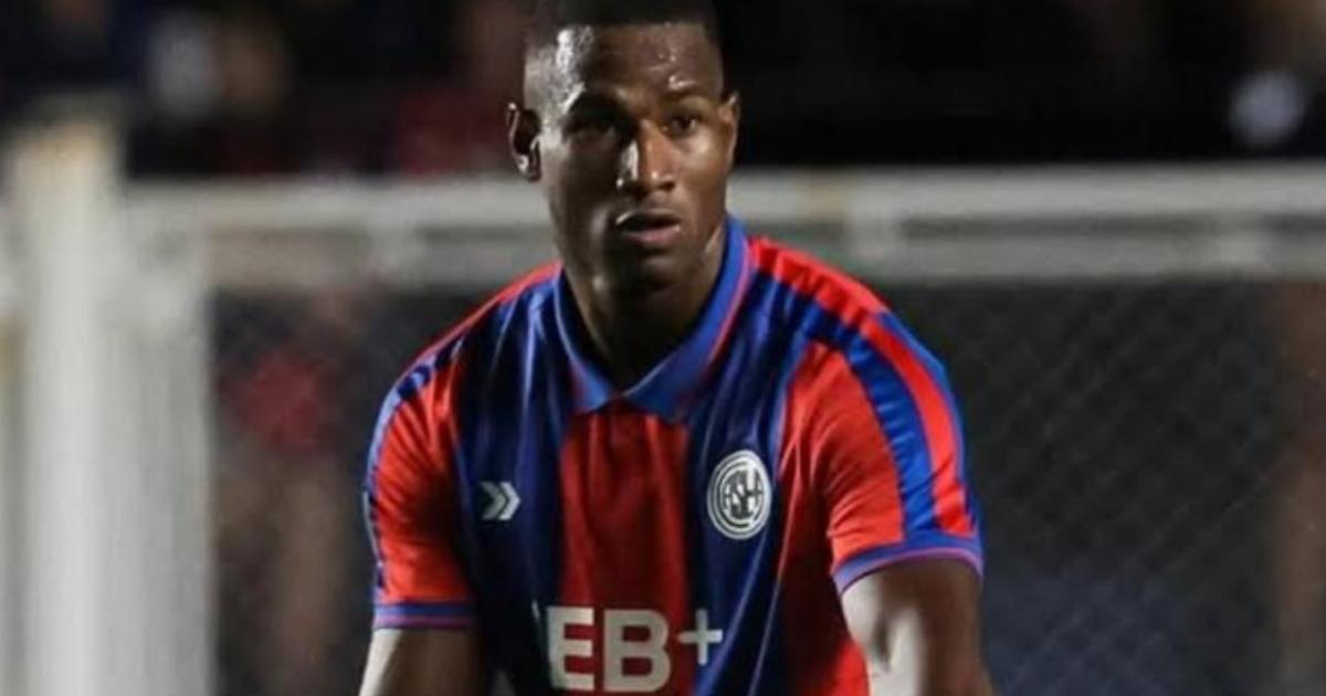 River ofertoacute por Romantildea pero San Lorenzo dijo no