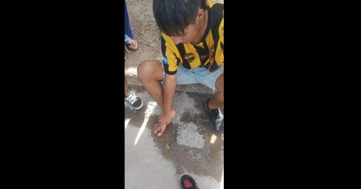 Patota emboscoacute a dos primos y los balearon con tumberas