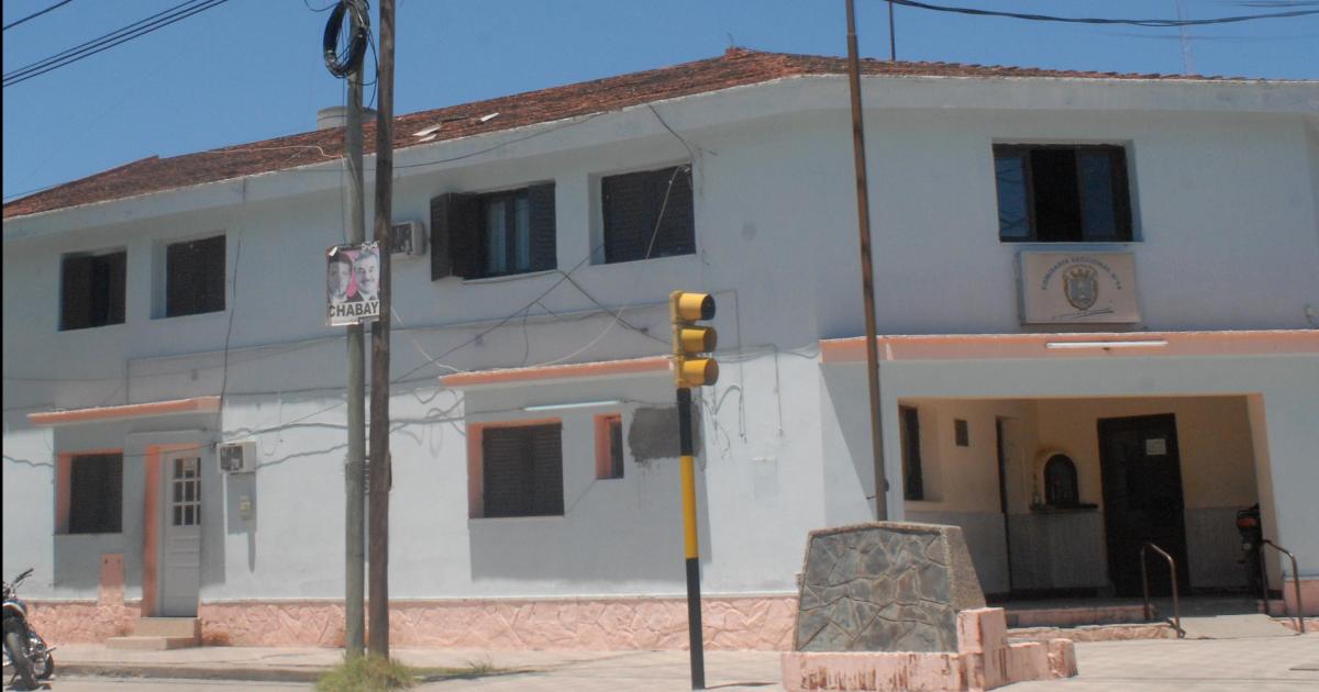 Salvajes motochorros agredieron a una mujer para robarle 600000