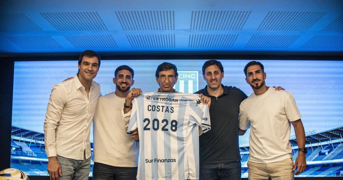 Costas sigue el Racing renovoacute por tres antildeos maacutes