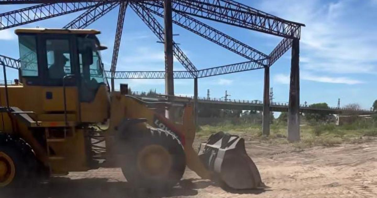 Dio inicio la construccioacuten del Polideportivo Papa Francisco
