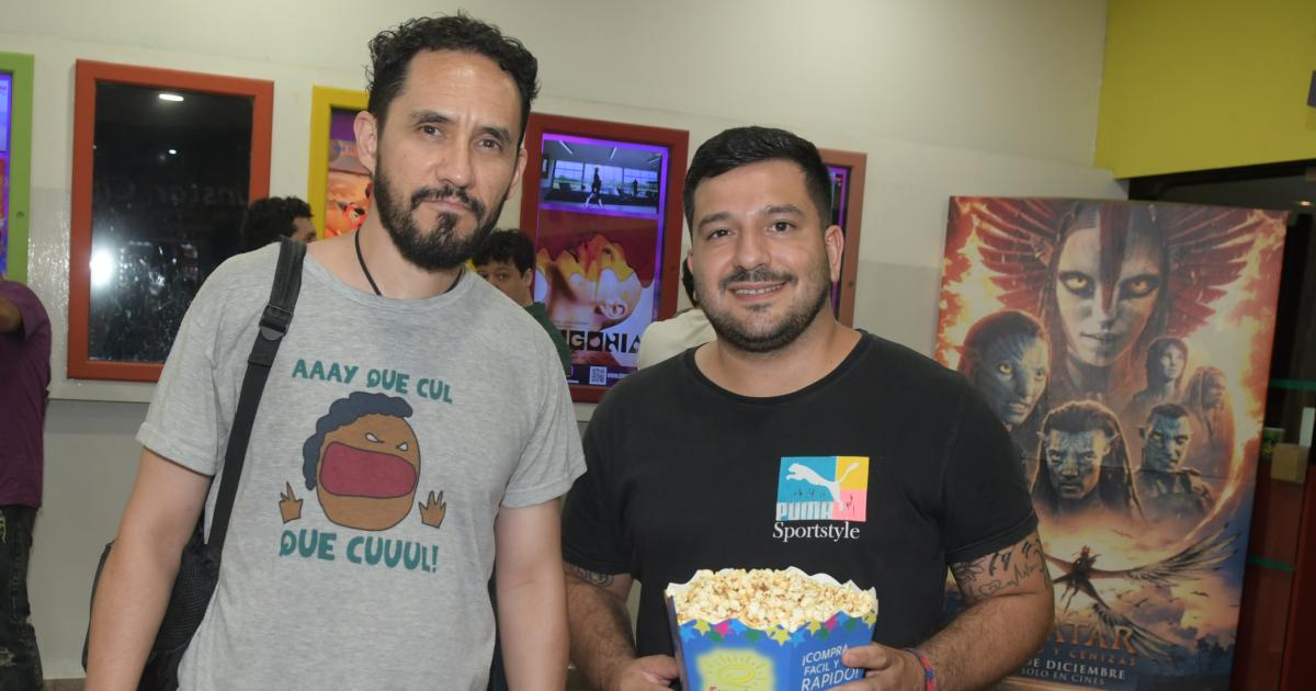 NOCHES DE PELIacuteCULA EN SANTIAGO