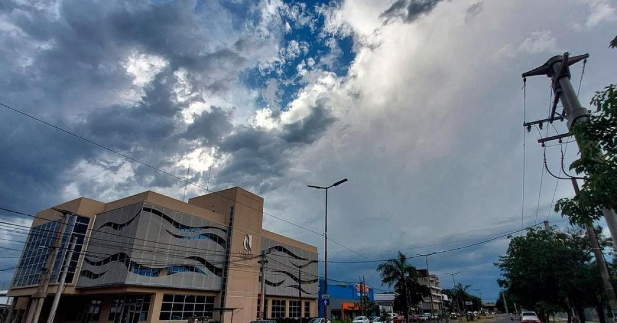 Lunes con 29ordmC de maacutexima- asiacute estaraacute el tiempo este 29 de diciembre en Santiago del Estero