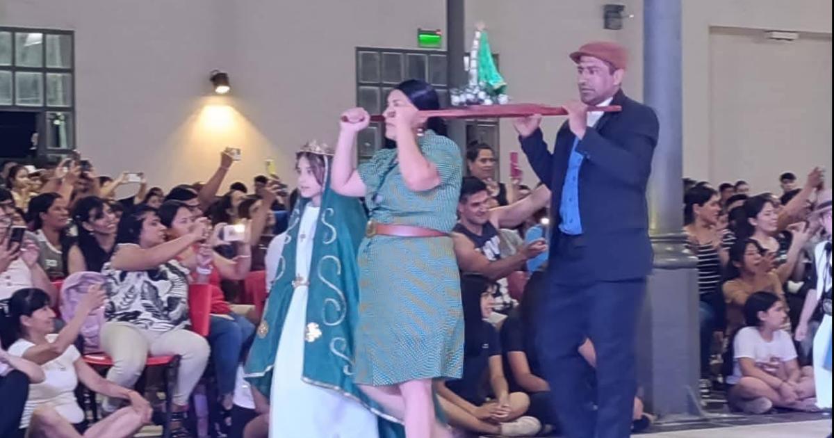 Antildeatuya- hoy cierran los shows callejeros con una gran cartelera