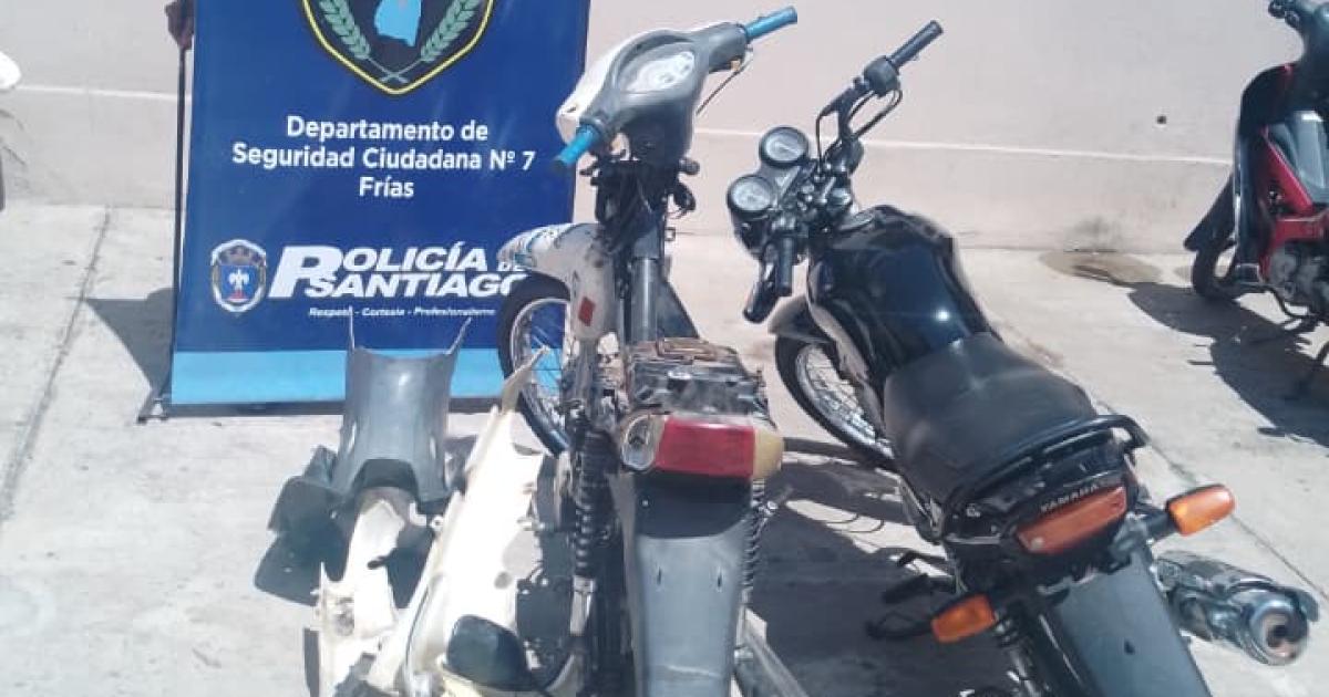 Roboacute dos motos las escondioacute en su casa y fue descubierto