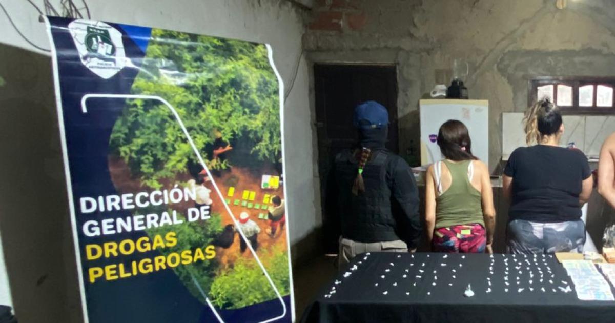 Hermanas presas por drogas recibiraacuten Antildeo Nuevo encerradas