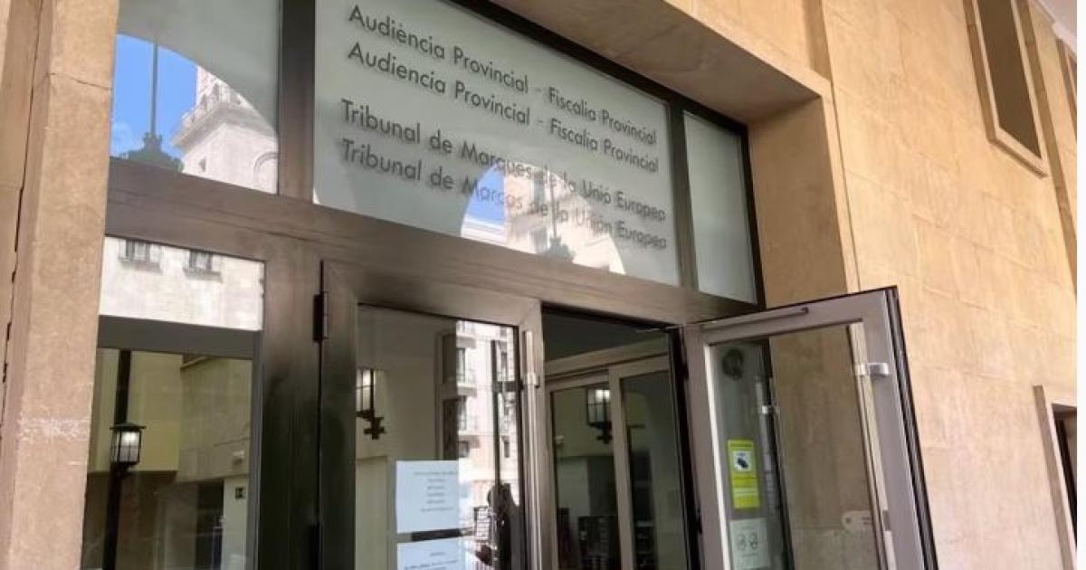 El sujeto atacó a puñaladas a su mujer en el pecho y el abdomen (Foto- Cadena SER)