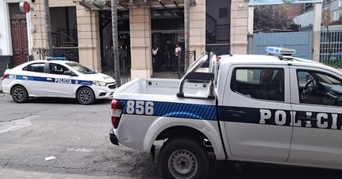 Buscan a un hombre acusado de amenazar de muerte a su expareja