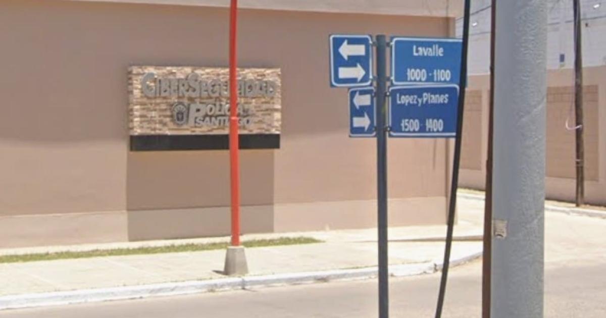 Investigacioacuten de Jefatura- uno de los oficiales sospechados recibiacutea a conocidos usureros en su oficina