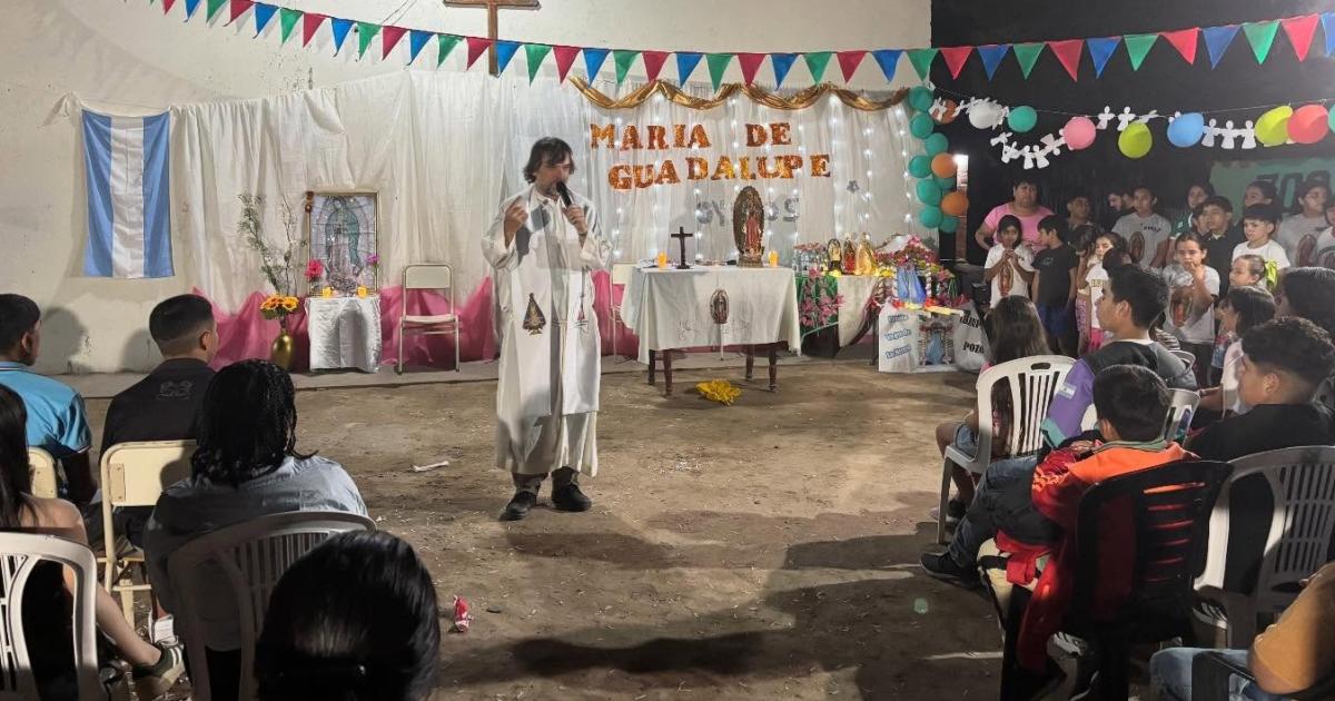 El padre Pepe difundioacute la agenda de misas de enero 2026