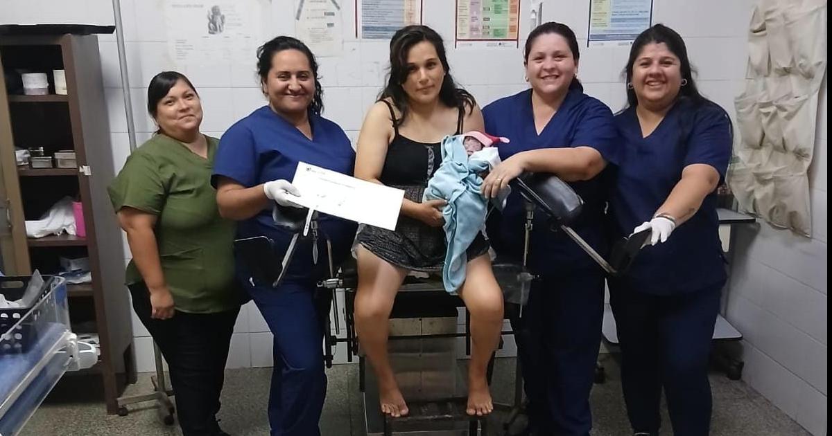 En Antildeatuya la primera nintildea nacioacute esta mantildeana en el Hospital Zonal 