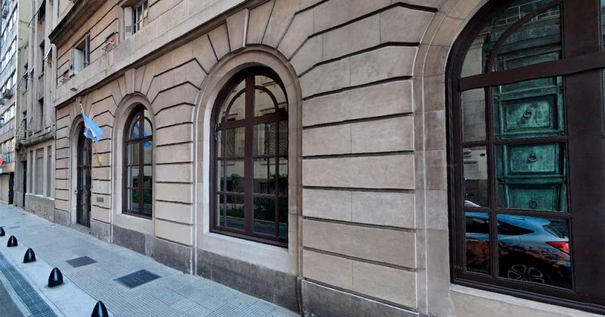 El Gobierno modificaraacute por DNU la ley de Inteligencia y ampliaraacute las facultades de la SIDE