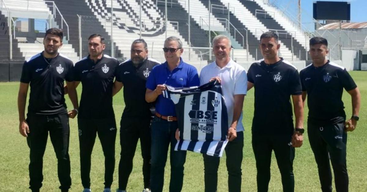 Central Coacuterdoba inicia la pretemporada con Pusineri y a la espera de refuerzos
