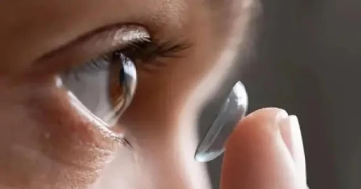 Advierten por la venta de lentes de contacto de fantasiacutea sin registro