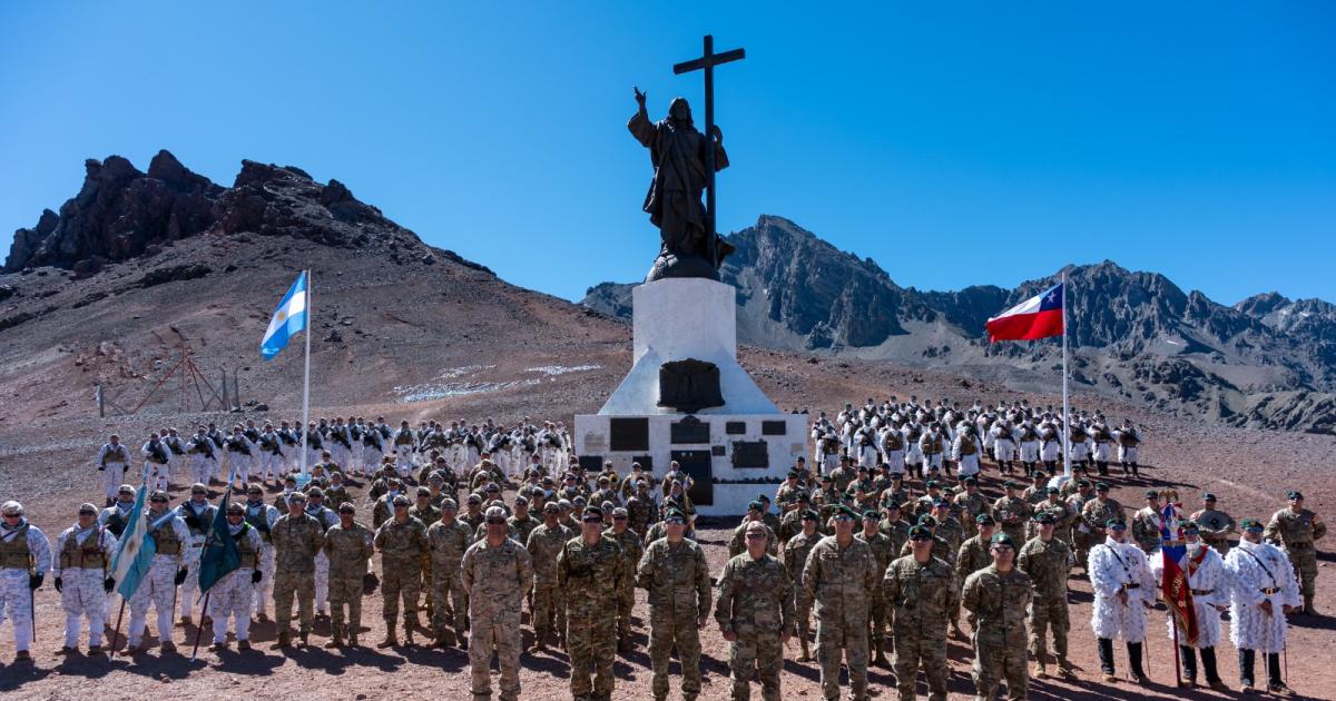 Comenzó la Expedición Andinística Combinada ArgentinoChilena al cerro Aconcagua 2026