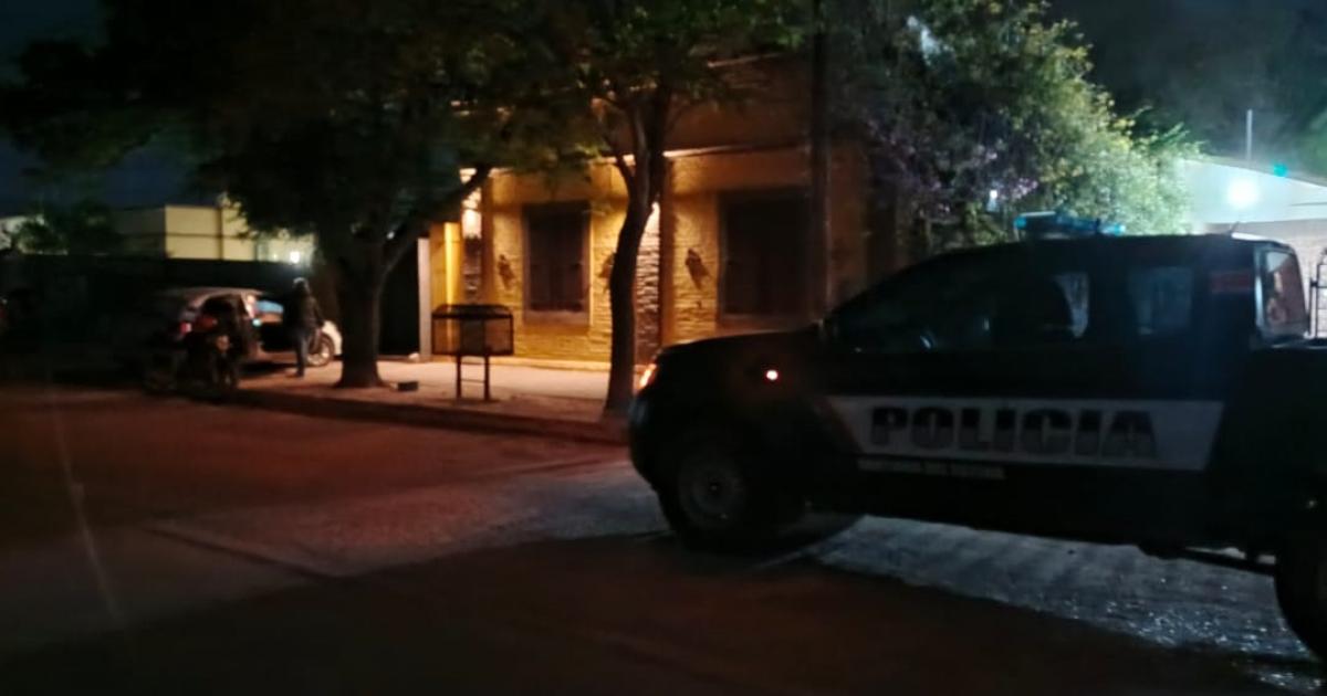 NOCHE DE IRA El golpe ha sido perpetrado en la casa de Fermanelli pero éste reside en la ciudad capital