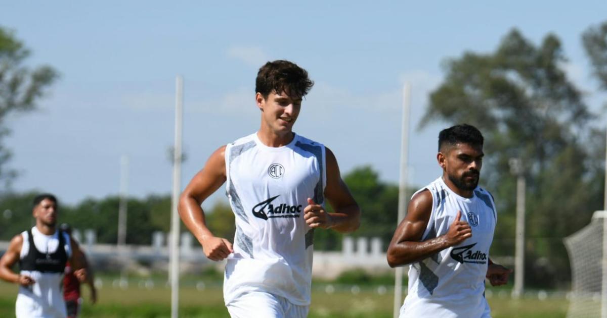 El Ferroviario cumplioacute su segundo diacutea de pretemporada en Coacuterdoba