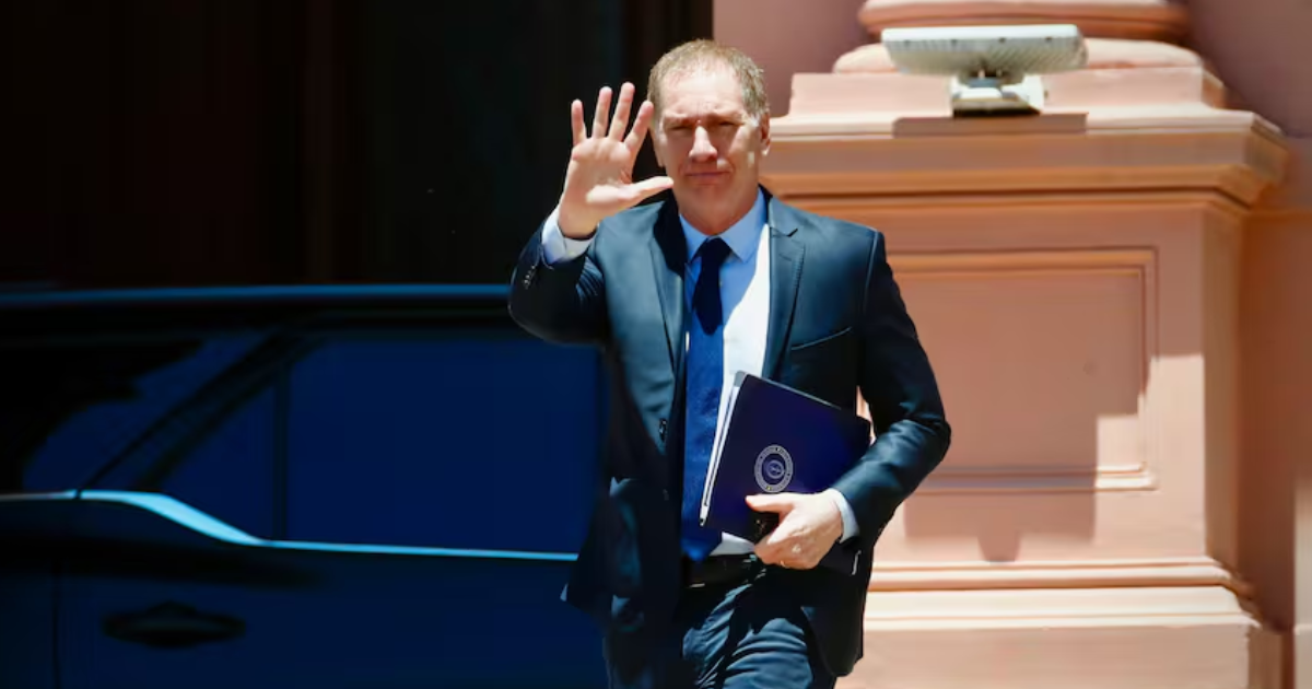 Con la reforma laboral en la mira Santilli viaja a las provincias para asegurar votos clave en el Congreso