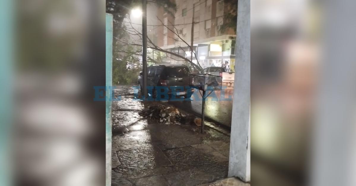Fuerte tormenta en Las Termas- rige alerta naranja para toda la provincia