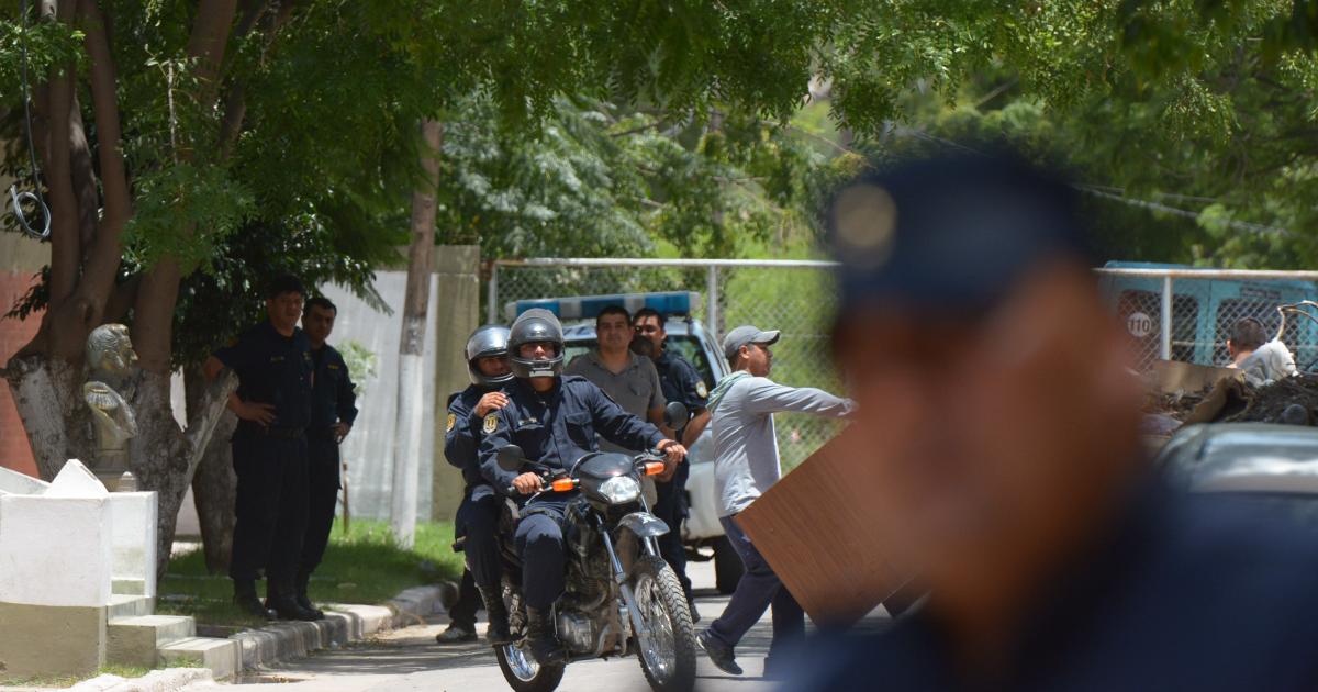 Desbaratan y trasladan a casi toda la banda que despojoacute de 250 M al contador Julio Daher