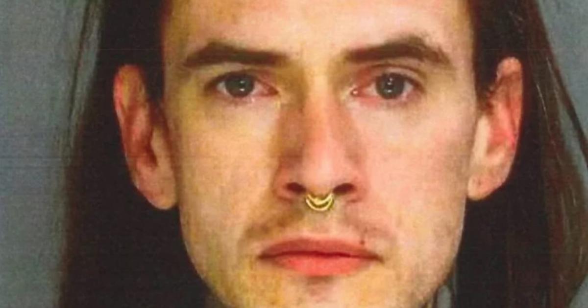 Detuvieron a un hombre en Estados Unidos por el robo de maacutes de 100 restos humanos