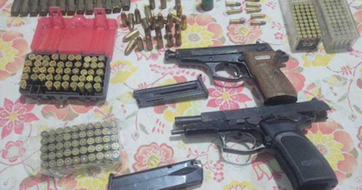 Dos mellizas y un nintildeo de 10 antildeos eran usados para vender drogas