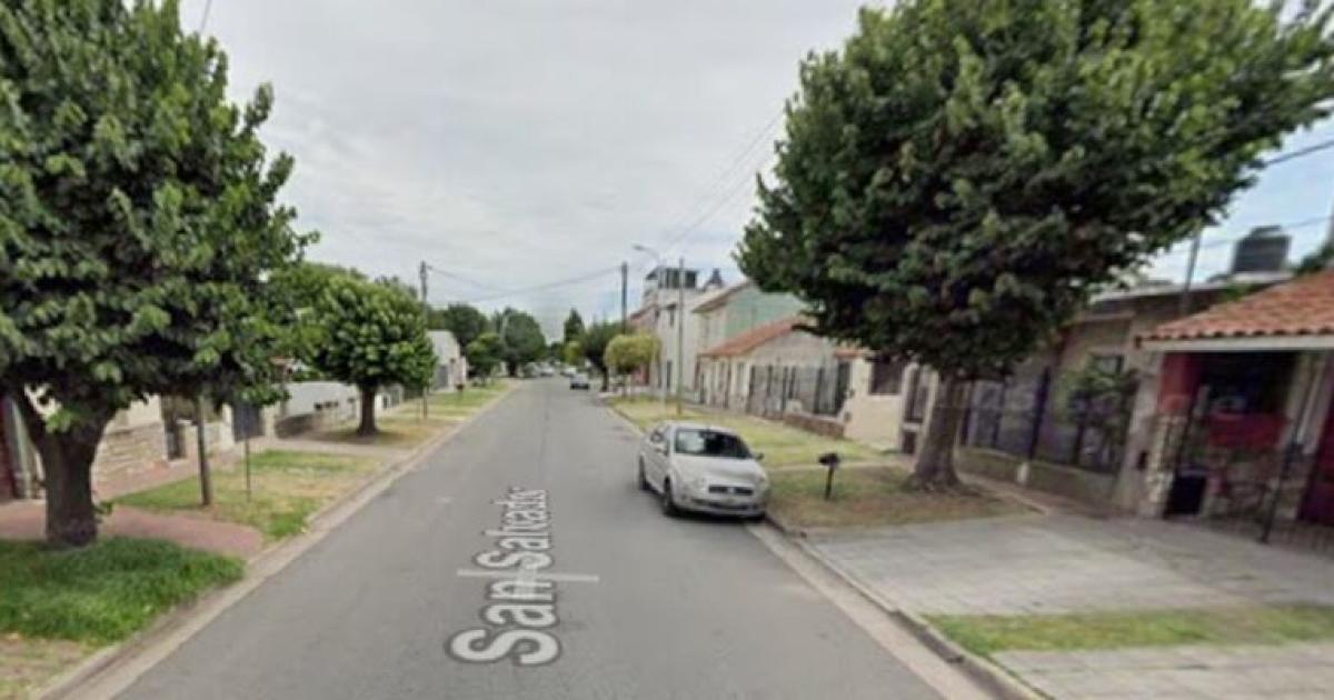 Asesinaron a un chico de 16 antildeos en un tiroteo- al menos 20 disparos y un detenido