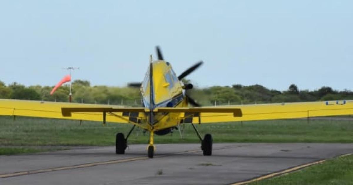 Santiago suma apoyo aeacutereo para combatir los incendios en el Parque Nacional Los Alerces 