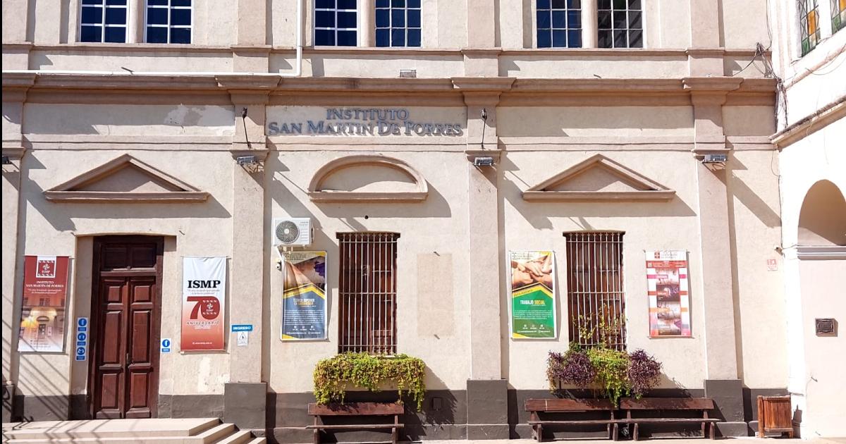 TRÁMITE Mediante un formulario virtual