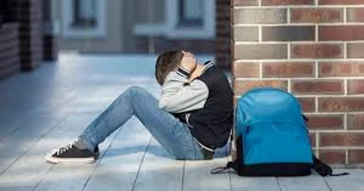 CUIDADO A raíz de los cambios propios de la edad algunos adolescentes atraviesan un malestar profundo